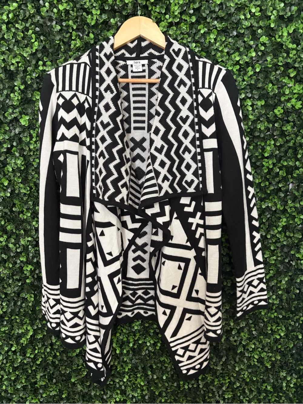 Bar III Black and White Geometric Open Front Cardigan